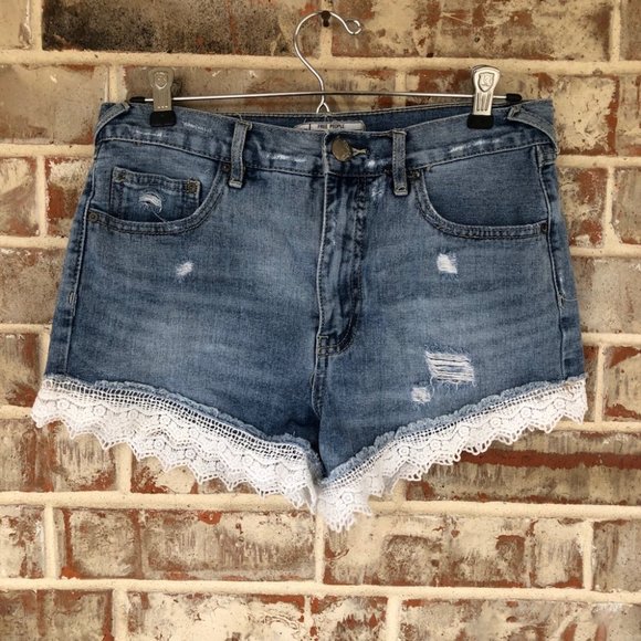 Free People Lace Trim Distressed Crochet Shorts 27 - Picture 5 of 13